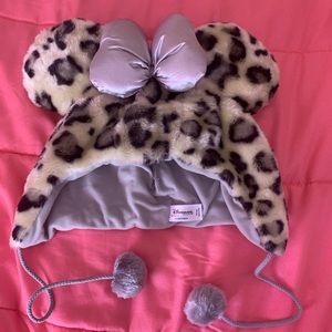 Fuzzy leopard Minnie Ears Disneyland Paris